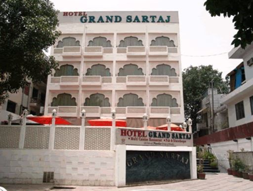 Hotel Grand Sartaj New Delhi Buitenkant foto